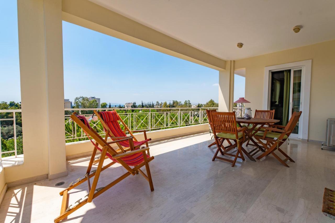 Spacious Apartment In Kavouri Atenas Exterior foto